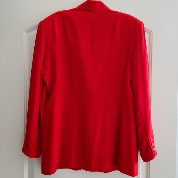 Women's jacket - Picture 2 of 3